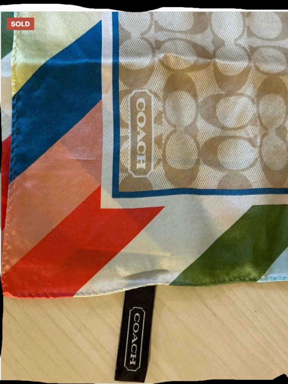 Coach 100% Silk Scarf – Signature Print – With COA – Rare Collector Piece - Picture 4 of 5